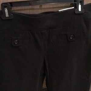 Capri pants
